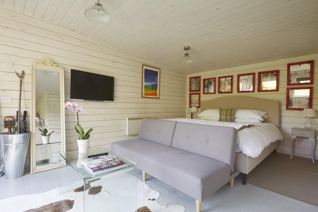 The Wheatsheaf Combe Hay Hotel Wellow  ภายนอก รูปภาพ
